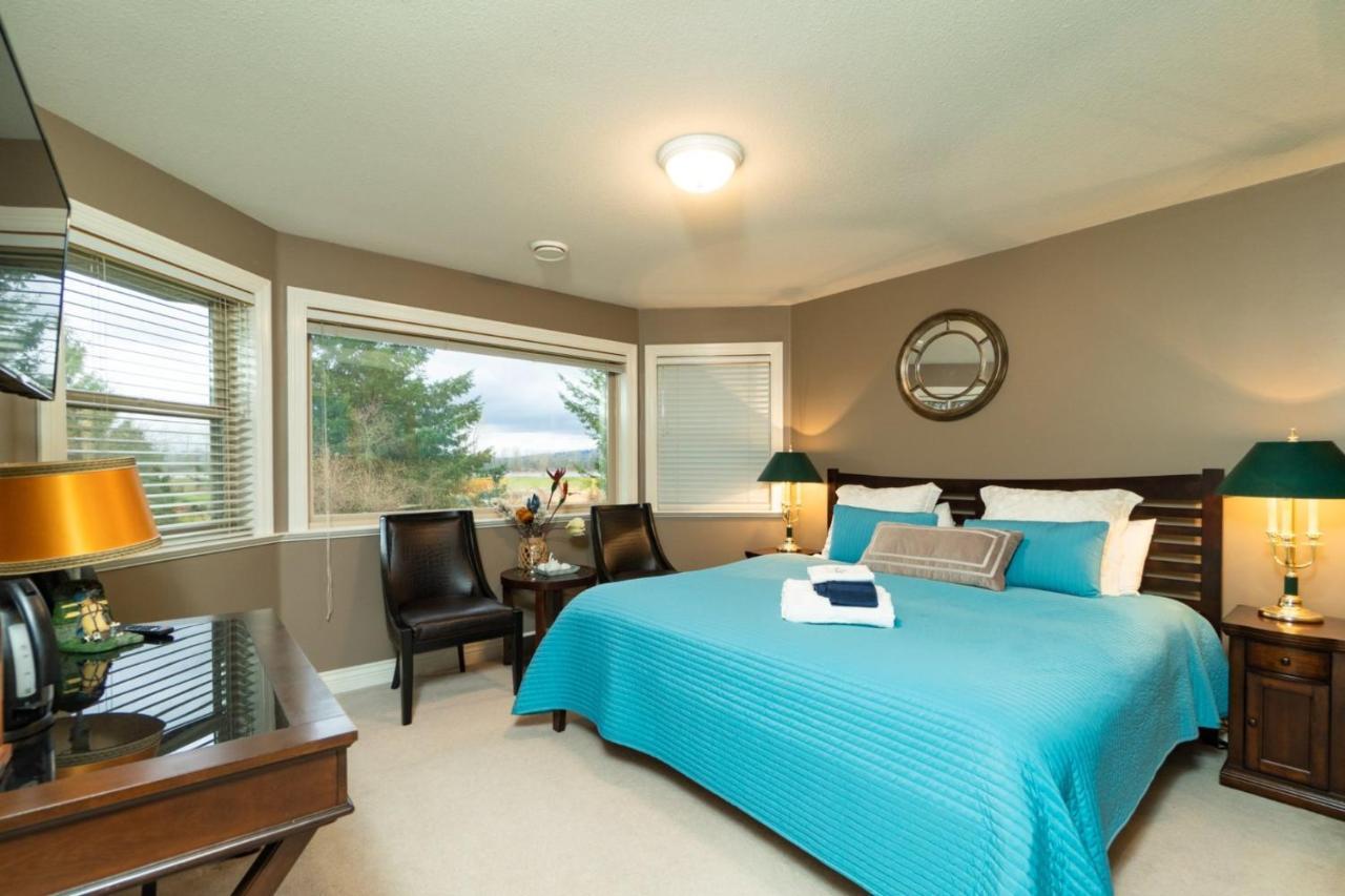 Cedar Manor Bed And Breakfast Питт-Медоус Экстерьер фото