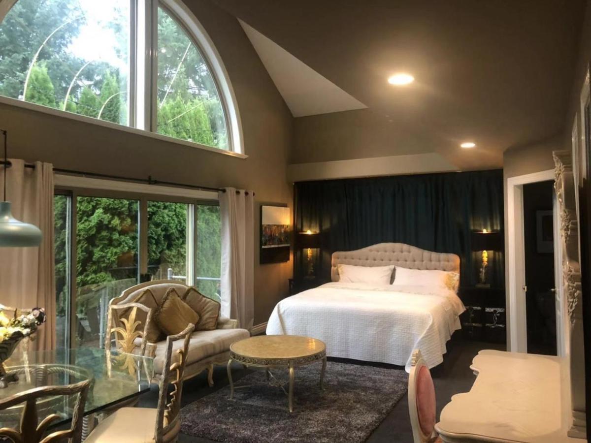 Cedar Manor Bed And Breakfast Питт-Медоус Экстерьер фото